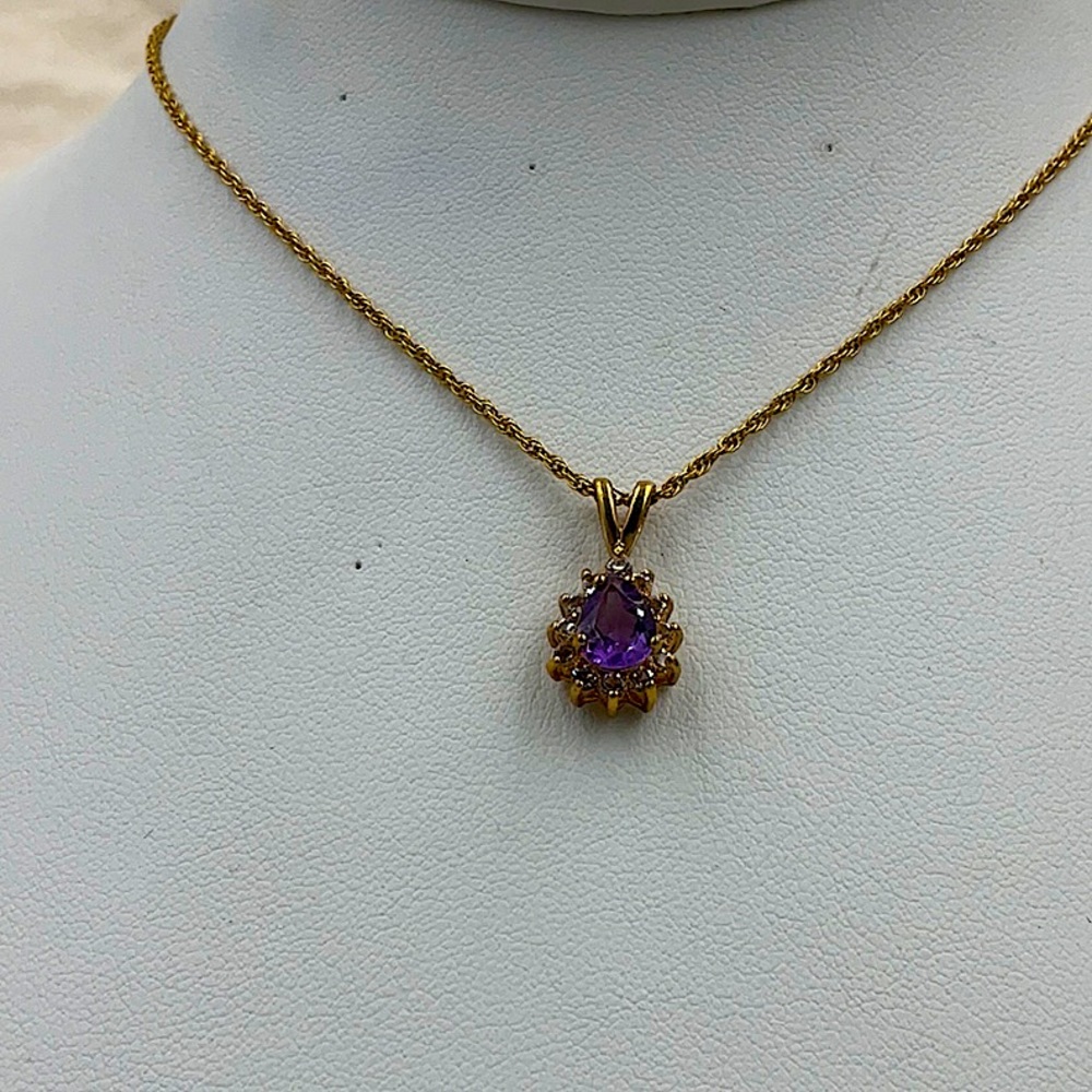 Avon 20” W/3”Ext. Gold Necklace With Amethyst Pendant - Picture 3 of 6